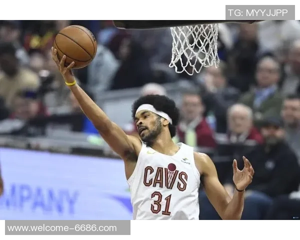 加兰复出表现出色12投5中斩获20分2篮板7助攻三分球命中率高达75